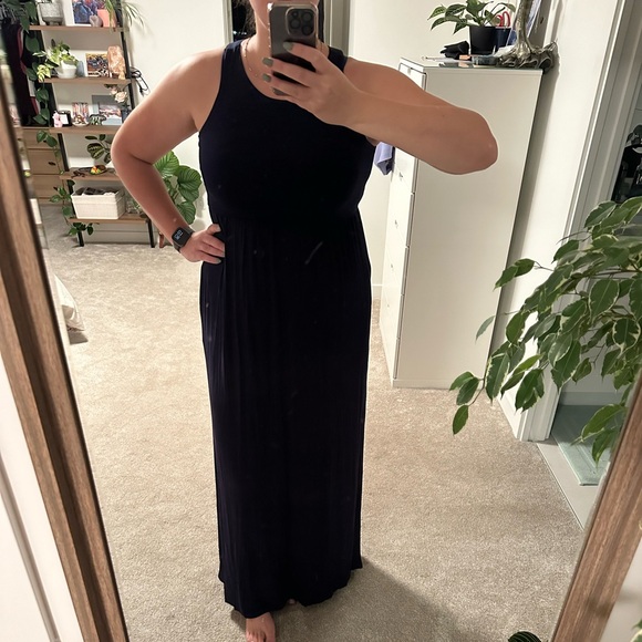 Navy Maxi dress - Picture 2 of 5